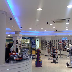 Mannah Duty Free - Aeropuerto Internacional Silvio Pettirossi